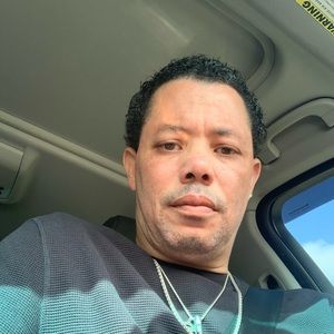 Meet your Posher, Cornelius